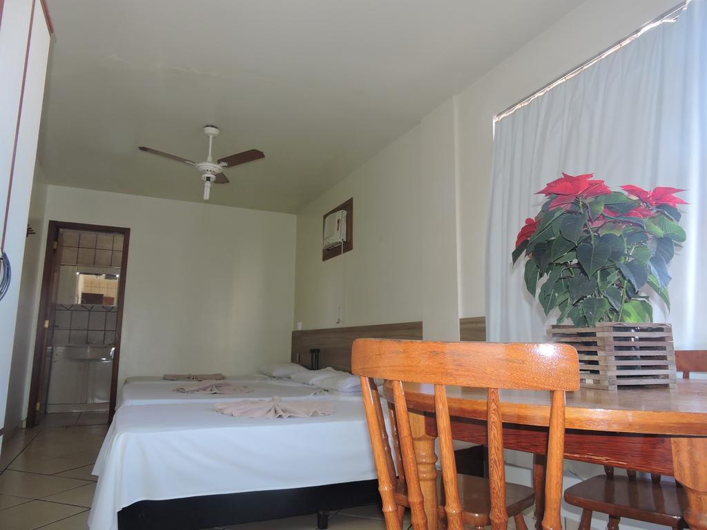 Residencial Baleia Franca Aparthotel Governador Celso Ramos Eksteriør bilde